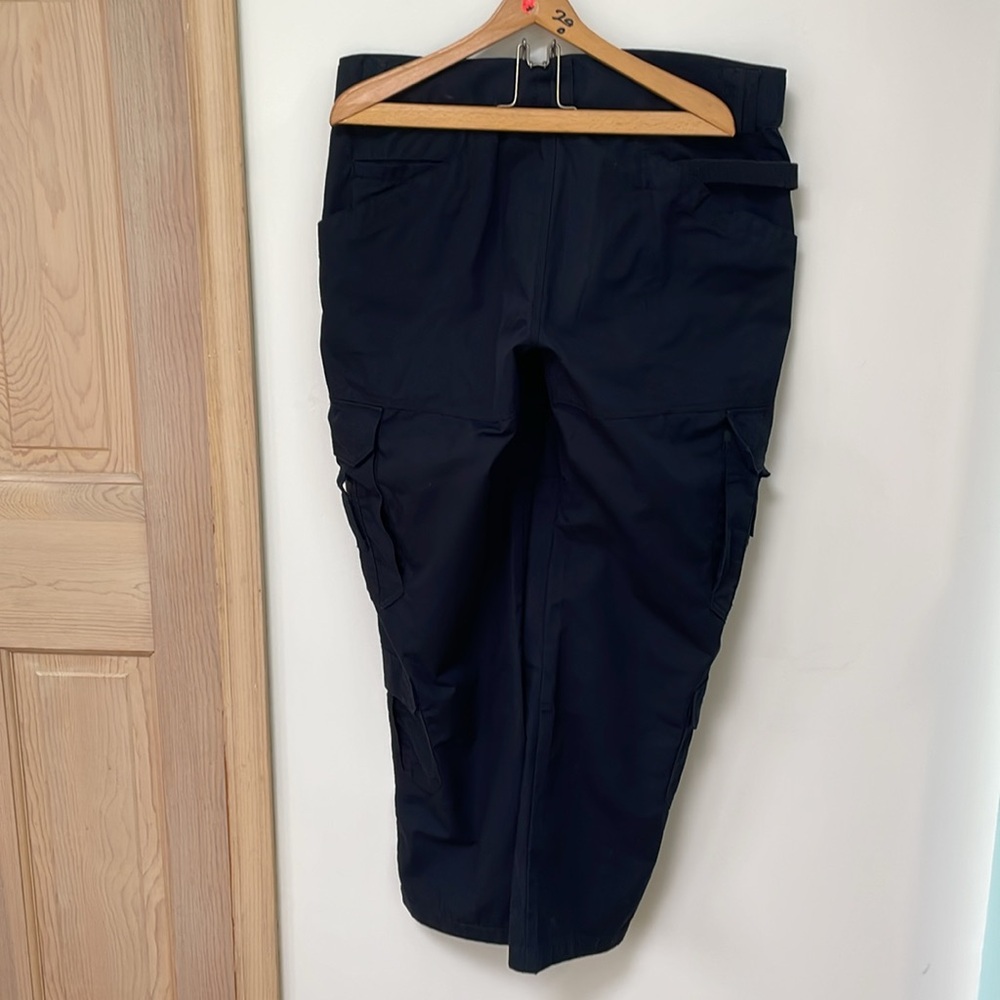 5.11 Tactical Taclite EMS Pants Women's Size 18 REG 64369-724 Cargo Pockets Navy